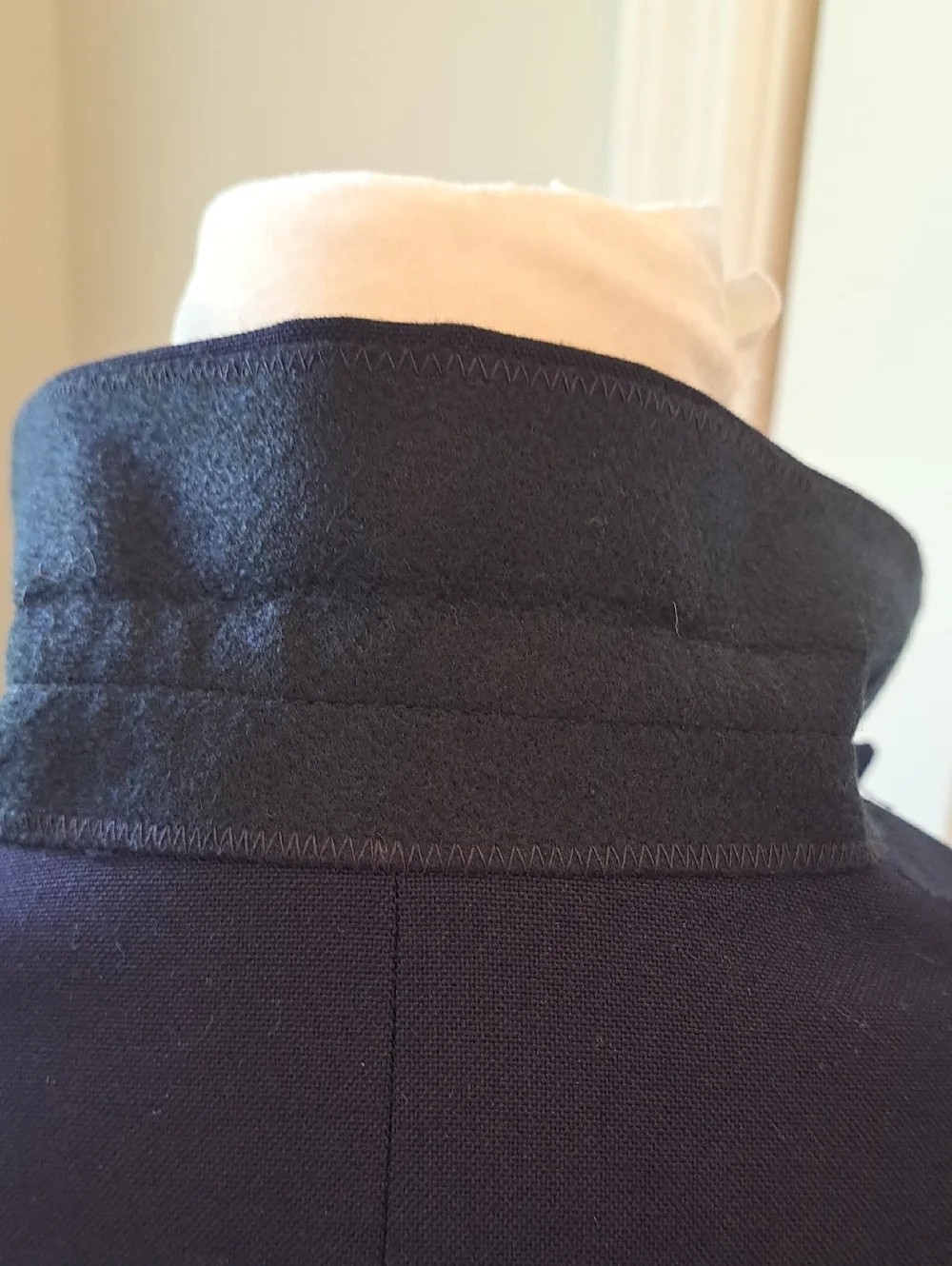 Youth Lands' End Boys Preppy/Formal/Uniform/Party Navy Wool Blend Blazer 10Husky